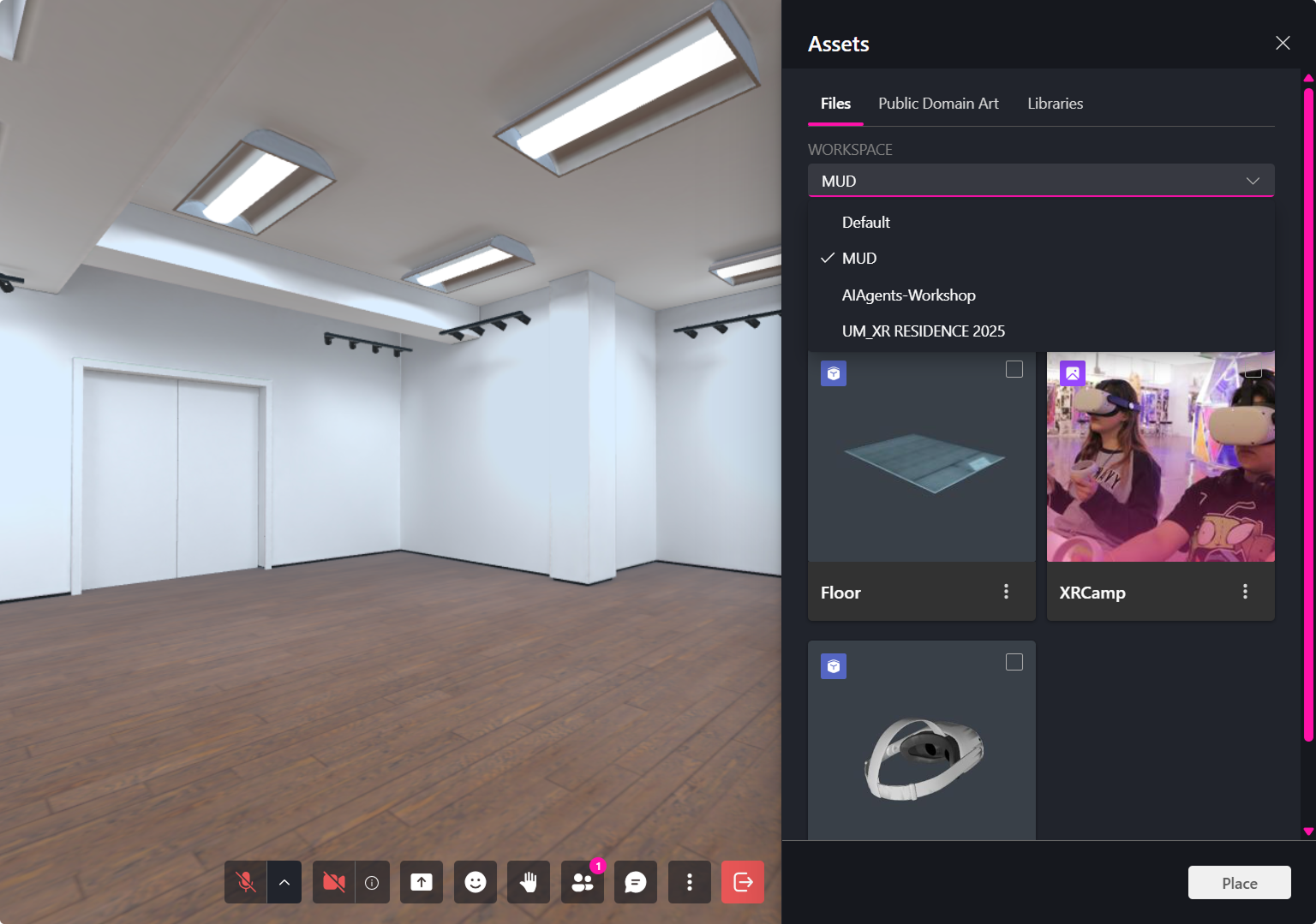Screenshot of avatar selection screen